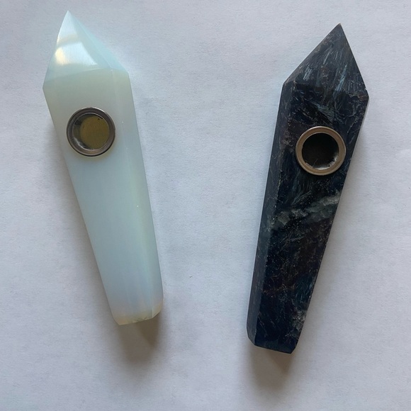 13 Glass Gemstone Pipes - Picture 4 of 4